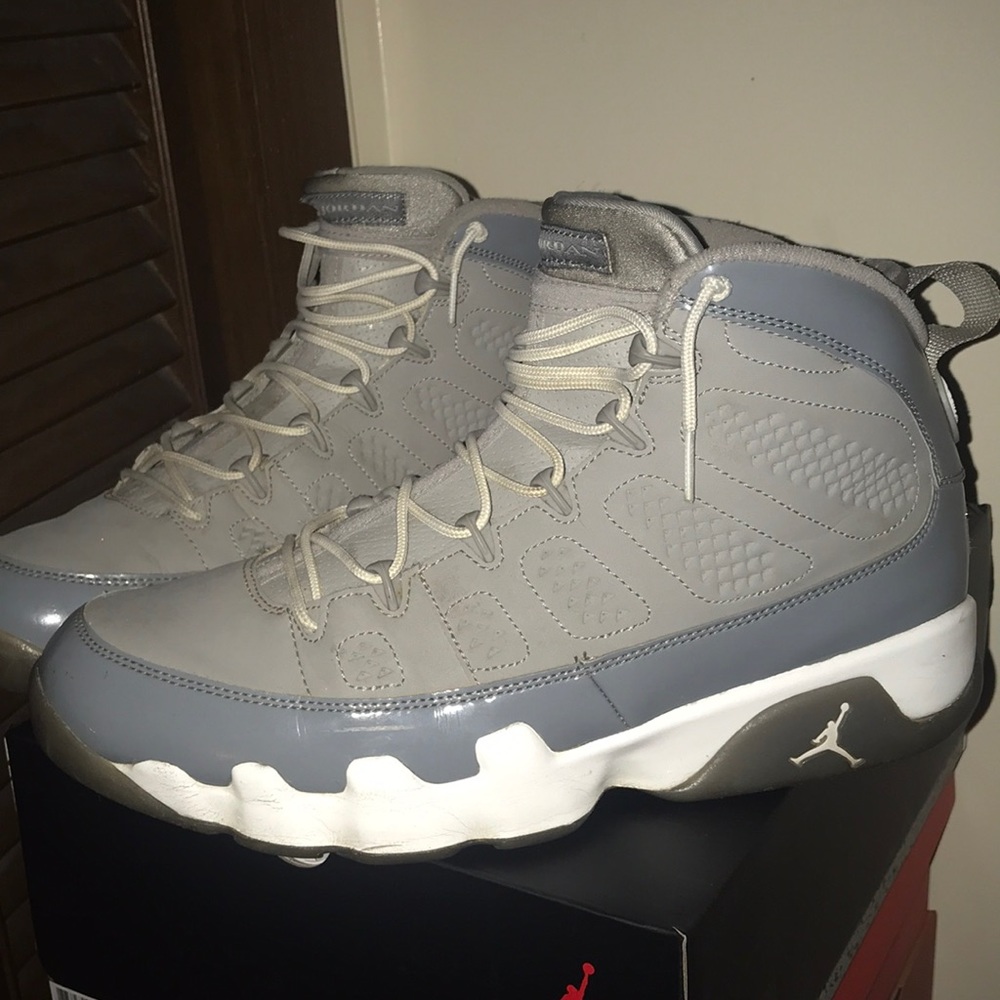 Jordan Retro Cool Grey 9’s